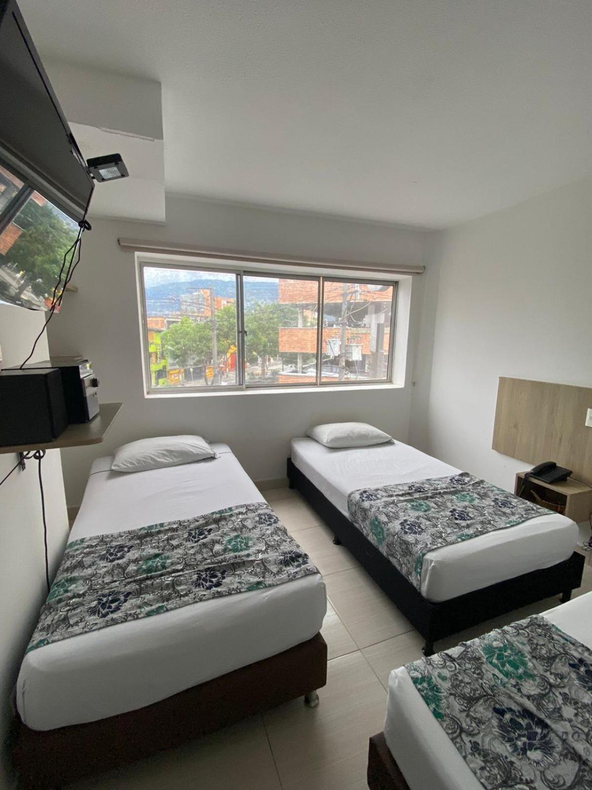 Laureles Hotel